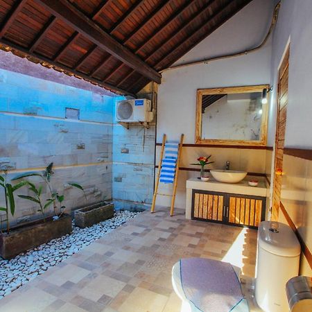 Villa Matahari Seminyak Buitenkant foto
