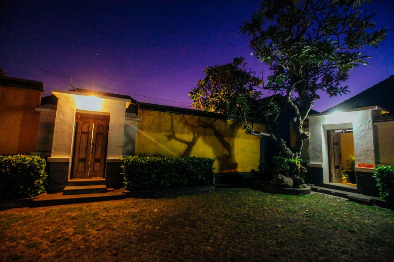 Villa Matahari Seminyak Buitenkant foto