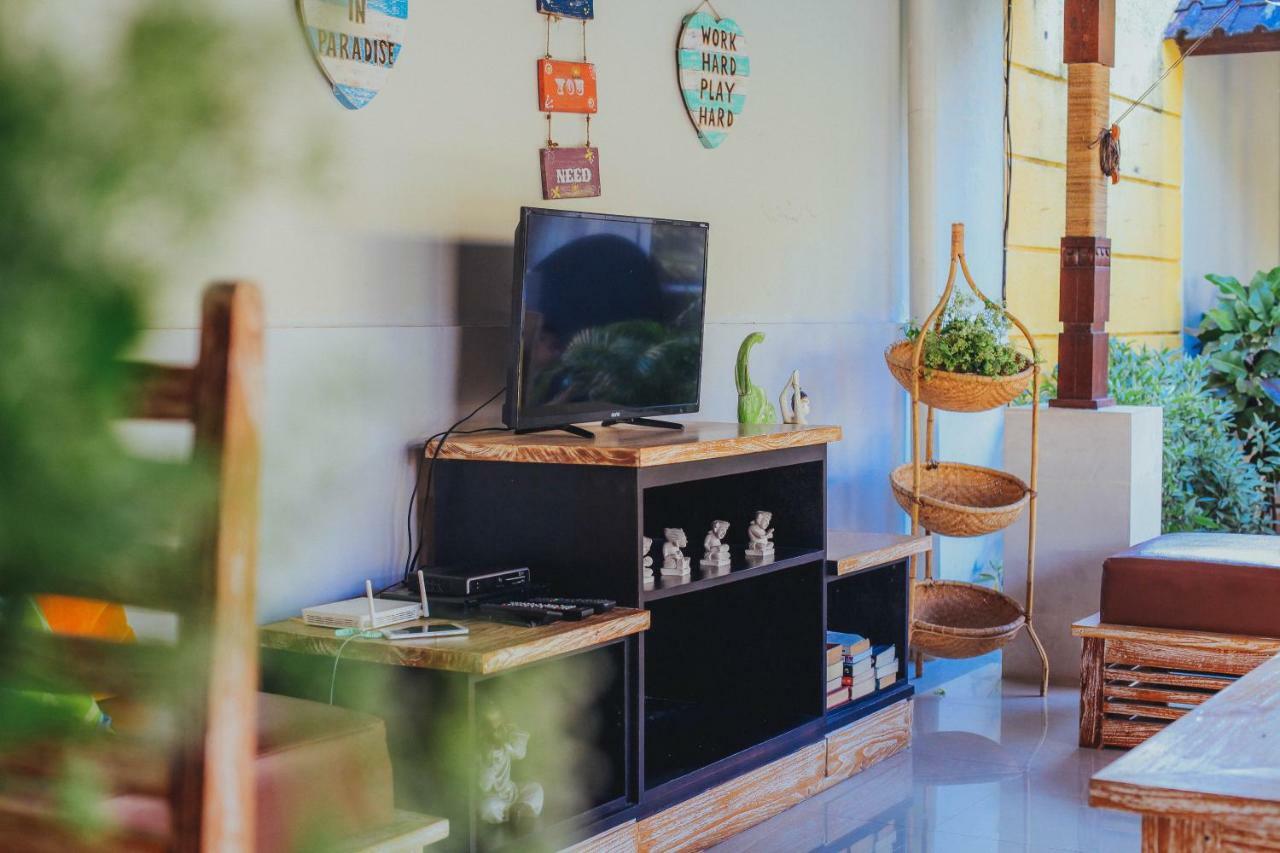 Villa Matahari Seminyak Buitenkant foto