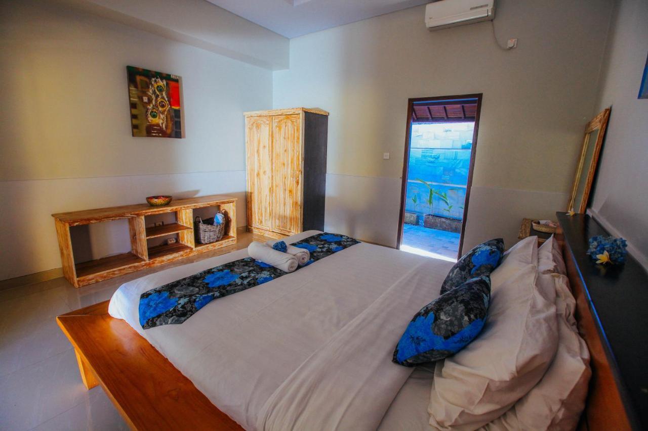 Villa Matahari Seminyak Buitenkant foto